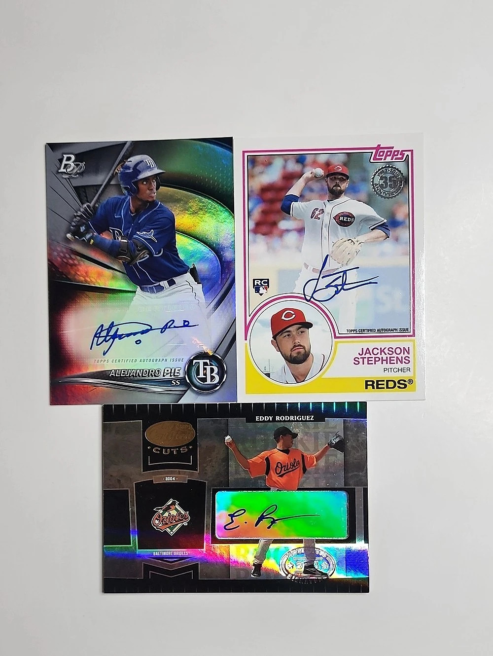 Autographs ~ Baseball ~ 3 Card Lot